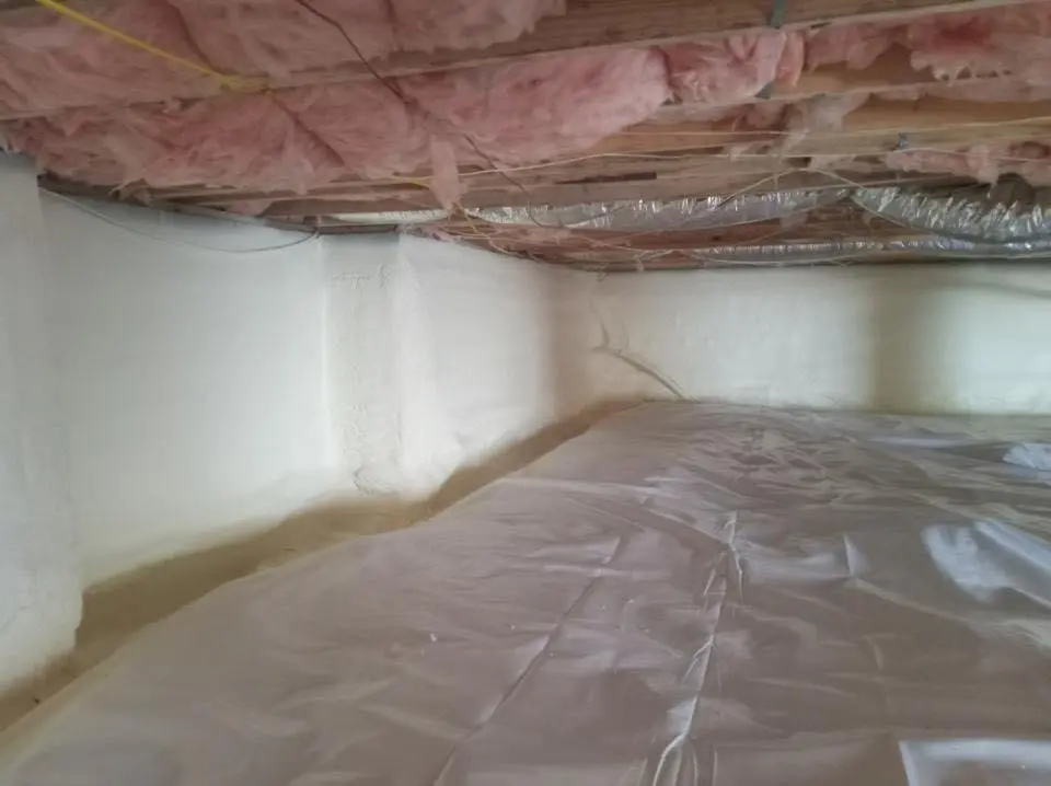 Crawl space encapsulation with closed-cell spray foam for Attic Insulation in Macomb